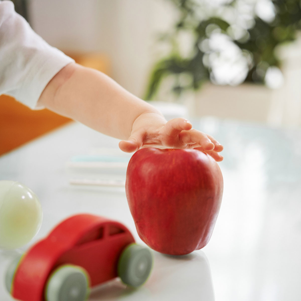 half-col-squares-nutrition-apple