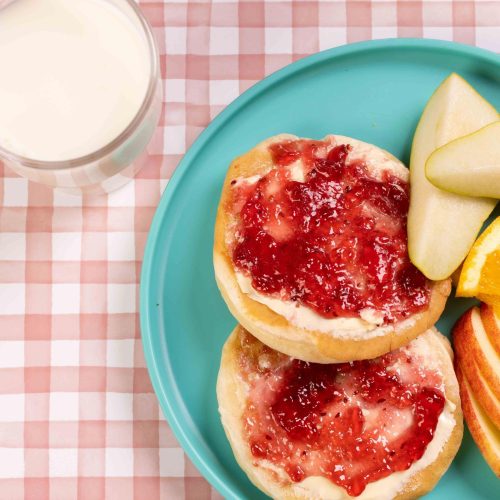 Pikelets-with-jam-and-milk-2-circle